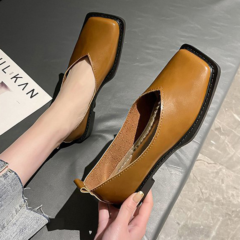 Casual Sneaker Low - Sepatu Wanita Roman Low Heel Pumps,