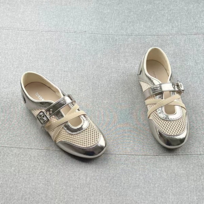 Sepatu Sneakers Anyaman Berong - Casual Sneaker Low ulasan dan harga
